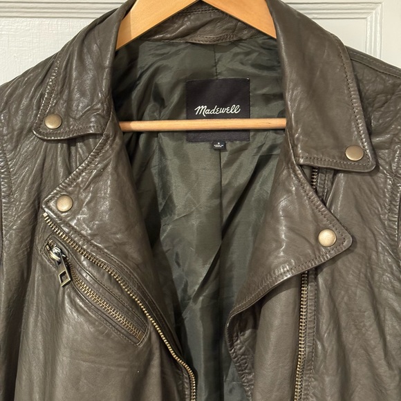 Madewell | Washed Leather Oversized Motorcycle Jacket: Dark Fatigue S - Picture 7 of 10